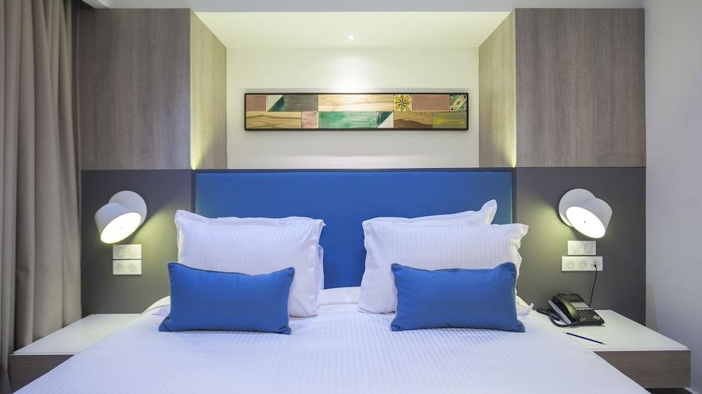 Sousse Pearl Marriott Resort & Spa Exterior foto A room at the hotel